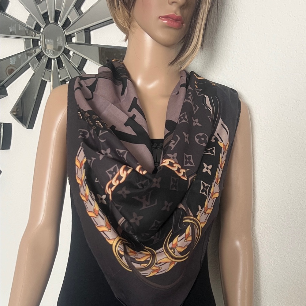 NWT (mila schon) Black and Brown Logo-Pattern ,SILK,Fashion Scarf size 42”X42”